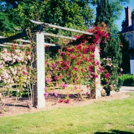 Bed and Breakfast Domaine De Vilotte Ardenais Exterior foto