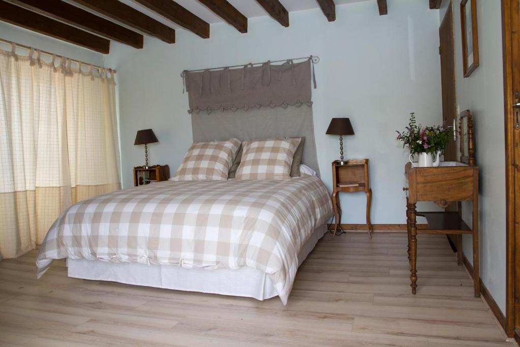 Bed and Breakfast Domaine De Vilotte Ardenais Zimmer foto